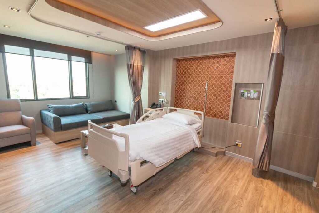 Premium Ward – Suite – photo 2 of 6