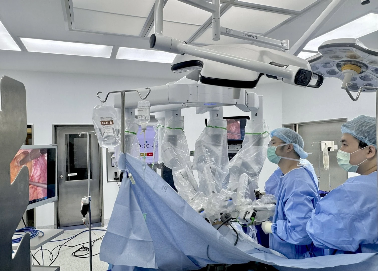 Vejthani International Hospital Becomes Thailand’s First Private Hospital to Perform Robotic-Assisted Kidney Transplant from a Deceased Donor